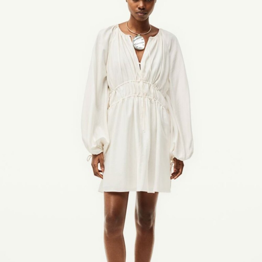 Oversized cream short dress